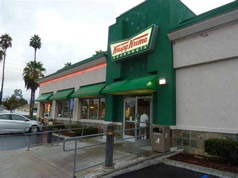 krispy kreme doughnuts long beach ca|krispy creame long beach.